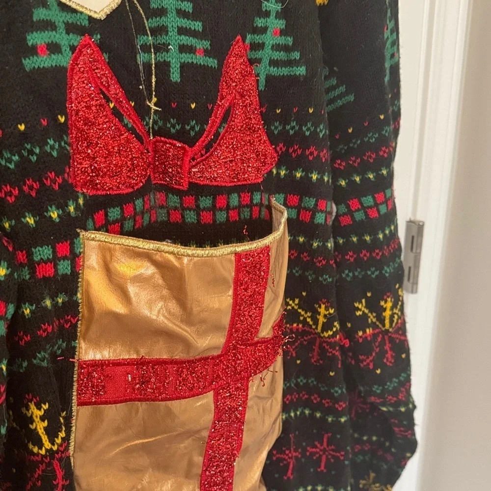 Holiday Time vibrant sweater